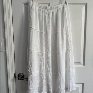 Hollister Black Ruffled Ribbed Maxi Skirt